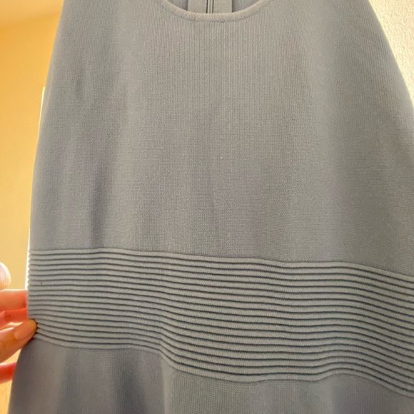 MICHAEL-KORS-FLARE-HEM-SLEEVELESS-TANK-DRESS - Picture 4 of 4